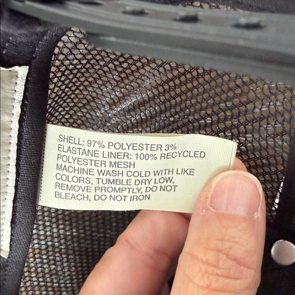 NWT Vuori Unisex Perspectives Foam Trucker Hat in Soft Pewter Snapback Closure - Picture 9 of 9